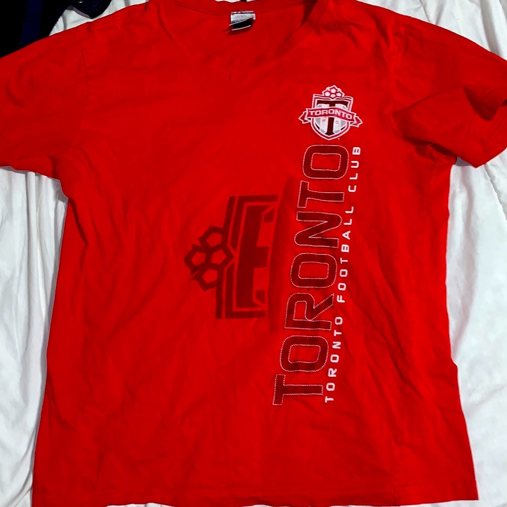 Red Toronto FC tee shirt